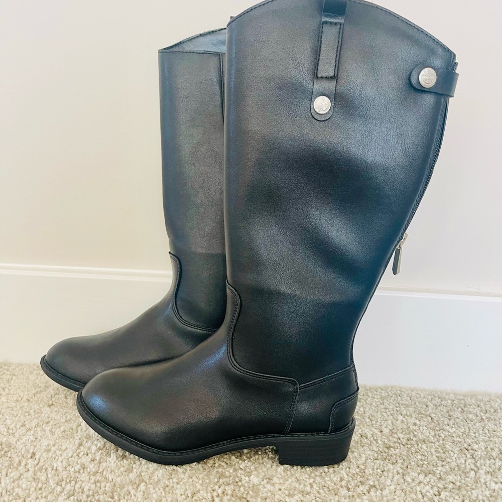 Kids' Equestrian Penny Boot
Sam Edelman